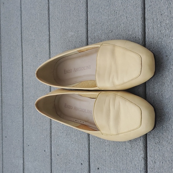 Enzo Angiolini Vintage Leather Liberty Loafers - Picture 2 of 11